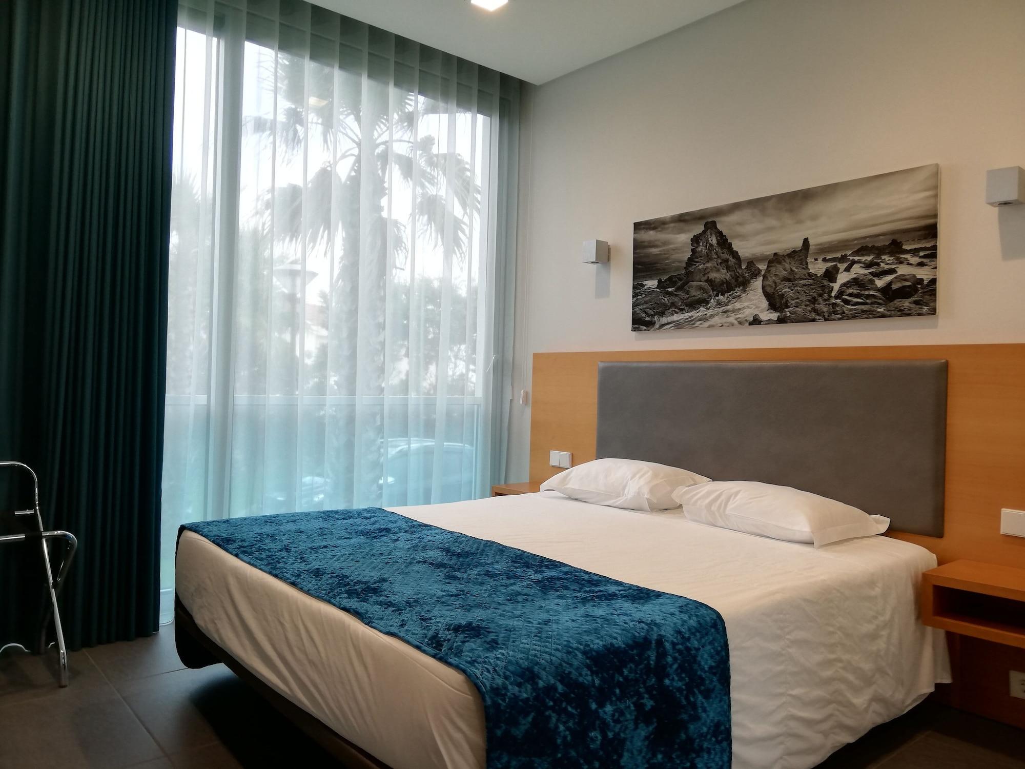 Whalesbay Hotel Apartamentos Capelas Zewnętrze zdjęcie