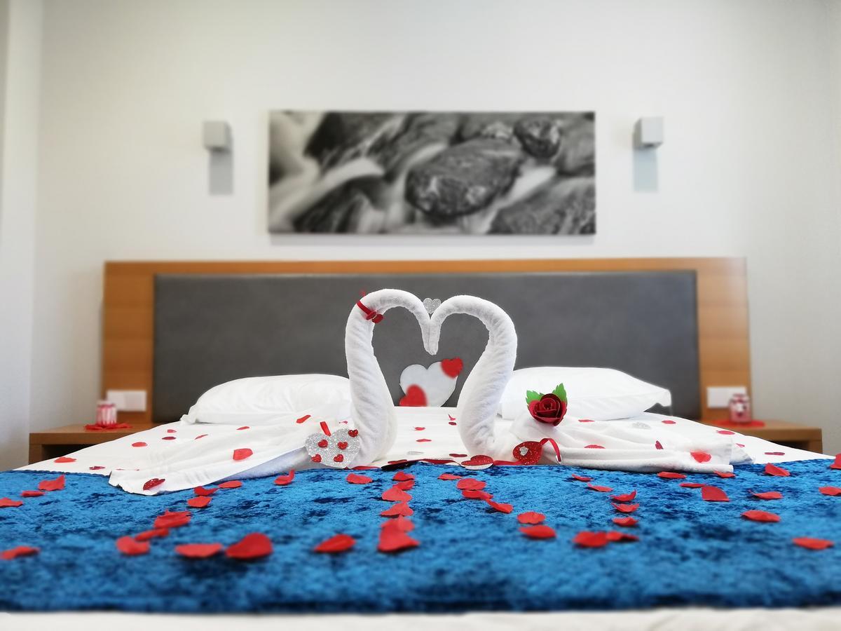Whalesbay Hotel Apartamentos Capelas Zewnętrze zdjęcie