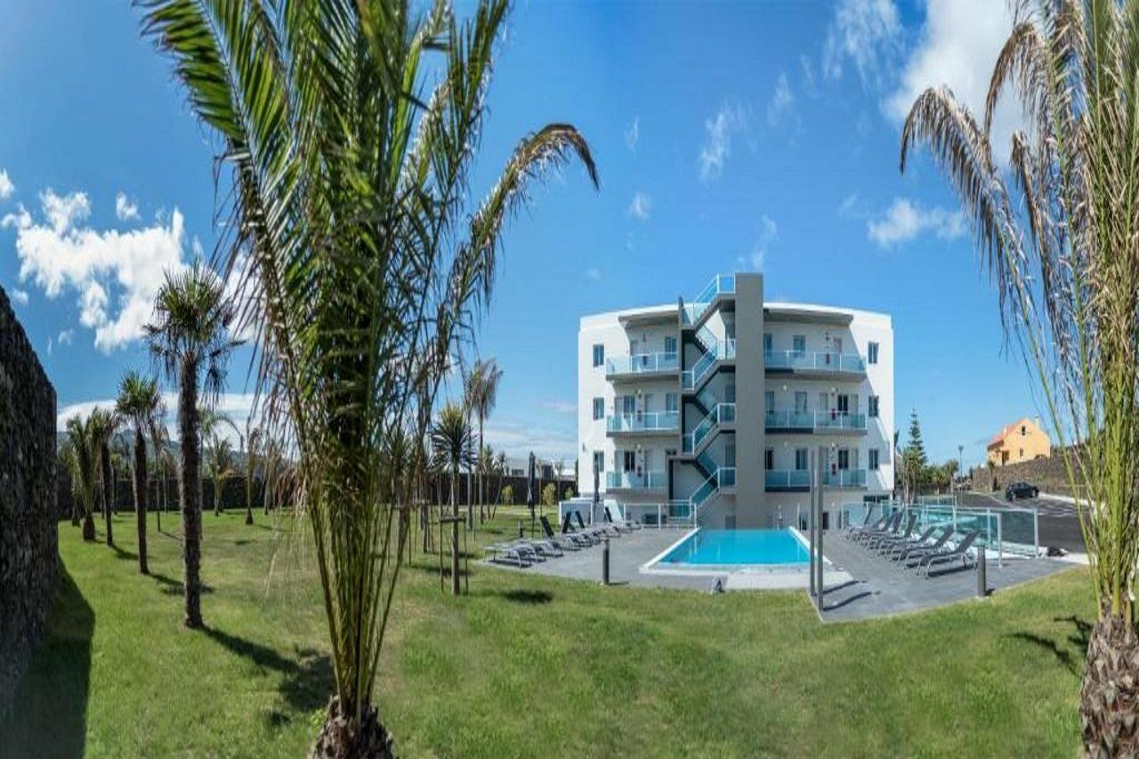 Whalesbay Hotel Apartamentos Capelas Zewnętrze zdjęcie